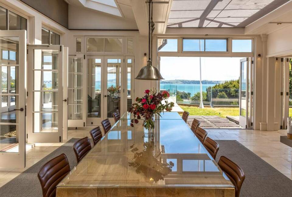 Te Rere Estate (R) - Waiheke Island, New Zealand
