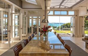 Te Rere Estate (R) - Waiheke Island, New Zealand