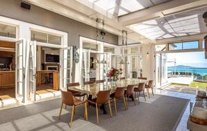 Te Rere Estate (R) - Waiheke Island, New Zealand