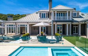 Te Rere Estate (R) - Waiheke Island, New Zealand