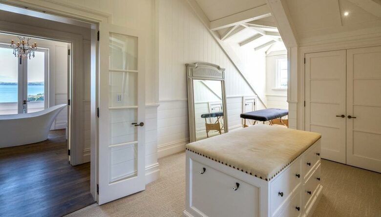 Te Rere Estate (R) - Waiheke Island, New Zealand