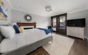 Upper West Side Stunner - 8 Bedrooms - New York City, New York