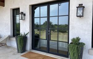 Ranch Road Hill Country Luxury Retreat on 300 Plus Private Acres! - Mason, Texas