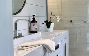 Coastal Modern Beach Home - Nantucket, Massachusetts