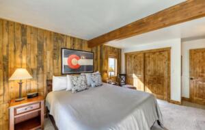 Timberfalls Hideaway - Luxurious Condo with Shared Pool and Tennis - Vail, Colorado