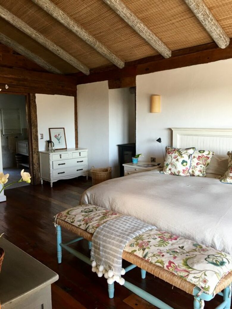 Olivo Santo Estate - Laguna de Zapallar, Chile