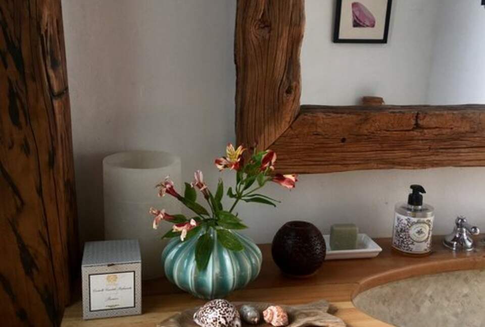 Olivo Santo Estate - Laguna de Zapallar, Chile