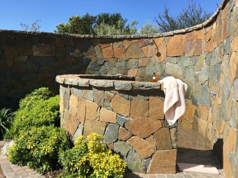 Olivo Santo Estate - Laguna de Zapallar, Chile