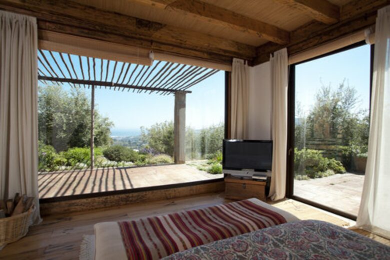 Olivo Santo Estate - Laguna de Zapallar, Chile