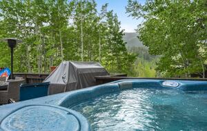 Vail Valley Modern Getaway - Vail, Colorado