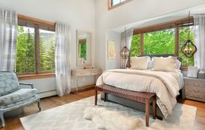 Vail Valley Modern Getaway - Vail, Colorado