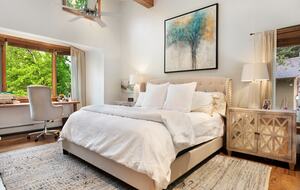 Vail Valley Modern Getaway - Vail, Colorado