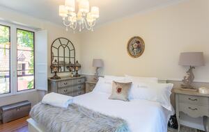 Luxury Villa on Chateau grounds near Sarlat - Carlux, France