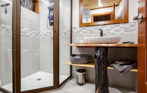 Tropical Getaway with Ocean/Jungle Views + Natural Swim Pool - Bocas del Toro Province, Panama