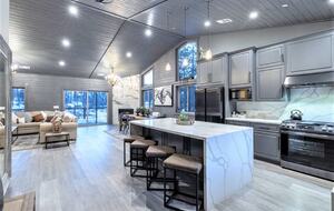 Modern Cabin at Big Bear Lake - Big Bear Lake, California