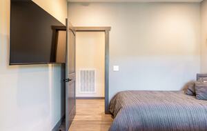 Modern Cabin at Big Bear Lake - Big Bear Lake, California