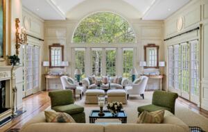 Centre Court Stunning Estate - Locust Valley, New York