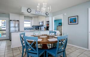 Holden Beach Oceanfront Retreat - Holden Beach, North Carolina