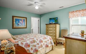 Holden Beach Oceanfront Retreat - Holden Beach, North Carolina