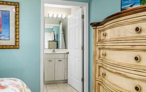 Holden Beach Oceanfront Retreat - Holden Beach, North Carolina