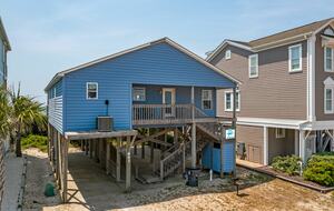 Holden Beach Oceanfront Retreat - Holden Beach, North Carolina