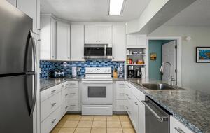 Holden Beach Oceanfront Retreat - Holden Beach, North Carolina