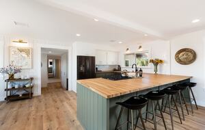 Deboem Vineyard | 20 Acre Organic Vineyard - Ballard, California