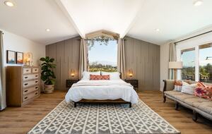 Deboem Vineyard | 20 Acre Organic Vineyard - Ballard, California