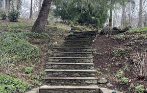 Hill House in Prestigious Bethesda - Bethesda, Maryland