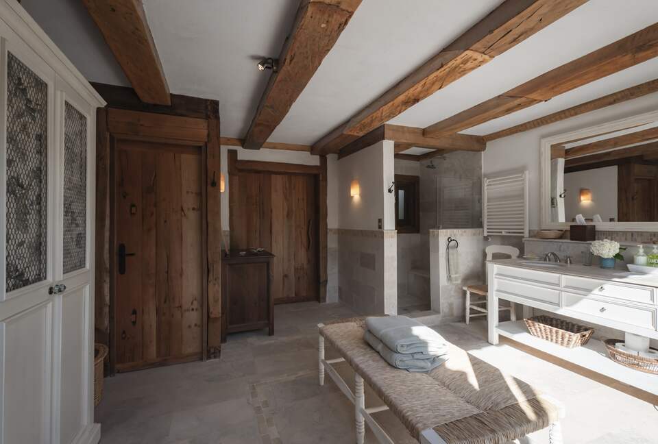 Olivo Santo Estate - Laguna de Zapallar, Chile