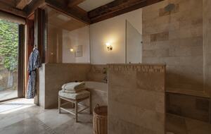 Olivo Santo Estate - Laguna de Zapallar, Chile