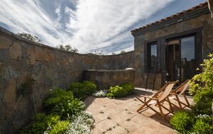 Olivo Santo Estate - Laguna de Zapallar, Chile