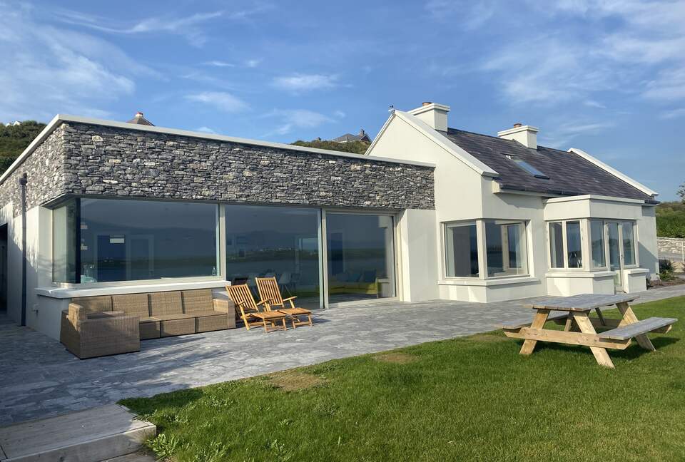 Waterfront Retreat - Ardfert, Ireland