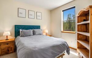 Silverthorne Spacious Getaway - Silverthorne, Colorado