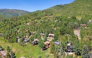 Beautifully Remodeled Mid-Century Modern Vail Home - Vail, Colorado