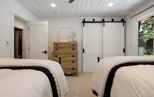 Beautifully Remodeled Mid-Century Modern Vail Home - Vail, Colorado