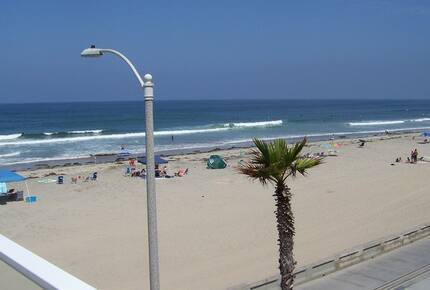 Mission Beach Oceanfront - San Diego (Mission Beach), California