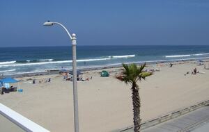 Mission Beach Oceanfront - San Diego (Mission Beach), California