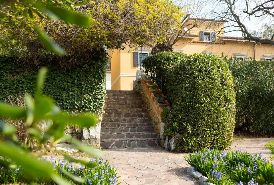 Haus Lixl | 19th-century residence - Trieste, Italy