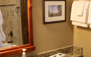 Black Bear Crossing #35 | Ski In/ Ski Out, Steps to Black Bear and Powder Ridge - Snowshoe, West Virginia