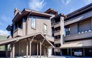 Bear Lodge at Copper Mountain - Frisco, Colorado