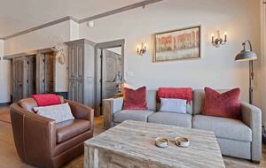 Lower Borders at Beaver Creek - Beaver Creek, Colorado