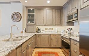 Lower Borders at Beaver Creek - Beaver Creek, Colorado