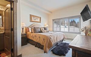 Lower Borders at Beaver Creek - Beaver Creek, Colorado