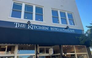 Natchez Gem | Charming Apartment near Historic Mansions, Casino, and more - Natchez, Mississippi