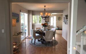 Waterfront retreat on Vashon; with a beach and hot tub! - Vashon, Washington