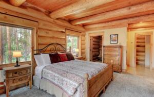 Winter Park Luxury Log Home | Hot Tub | Arcade |Amazing Views - Fraser, Colorado