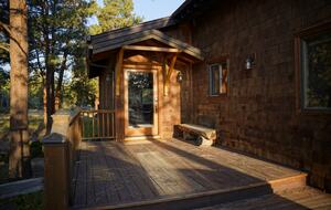 Aspen Meadow Lodge | Private Pickleball Court, Bonus Room, on 8.5 Acres - Sisters, Oregon