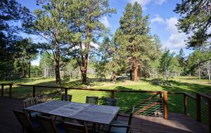 Aspen Meadow Lodge | Private Pickleball Court, Bonus Room, on 8.5 Acres - Sisters, Oregon