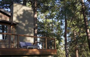 Aspen Meadow Lodge | Private Pickleball Court, Bonus Room, on 8.5 Acres - Sisters, Oregon